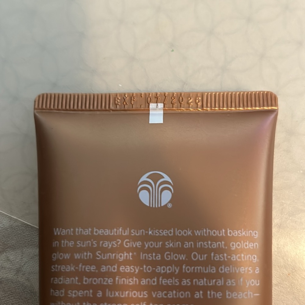 3 for 1 price Nu Skin Sunright Tanning Gel - Picture 15 of 15